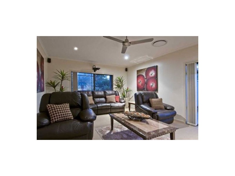 4 Beau Geste Place, Coomera Waters QLD 4209