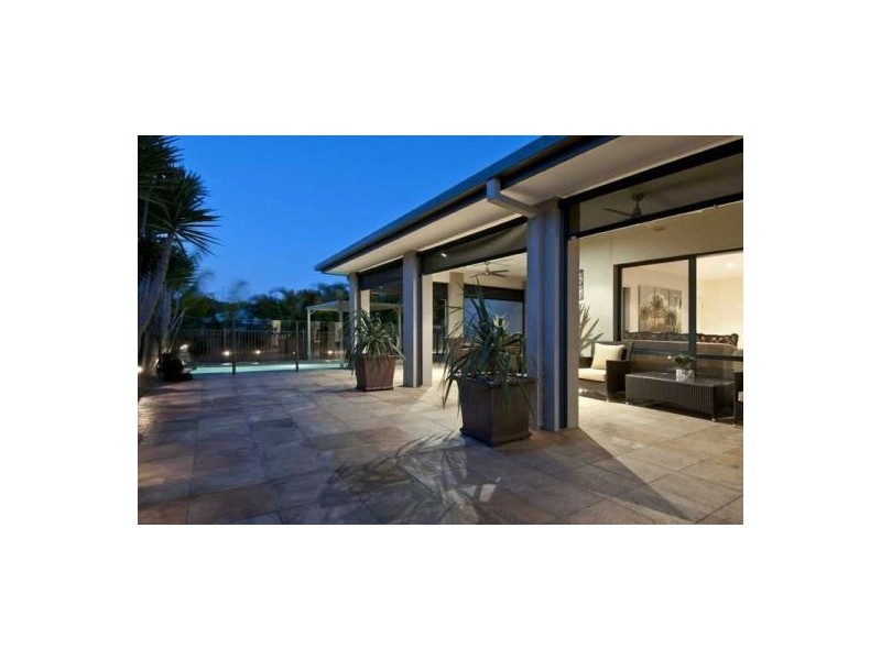 4 Beau Geste Place, Coomera Waters QLD 4209