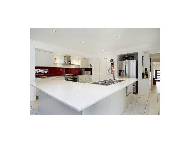 1 Serenade Drive, Coomera Waters QLD 4209