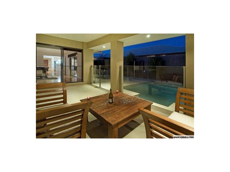 10 Ragamuffin Drive West, Coomera Waters QLD 4209