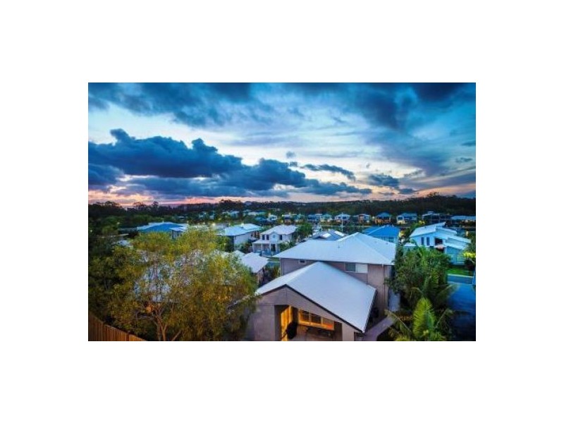 25 Village High Crescent, Coomera Waters QLD 4209