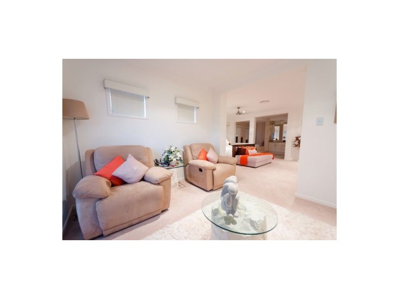 24 Seawind Road, Coomera Waters QLD 4209