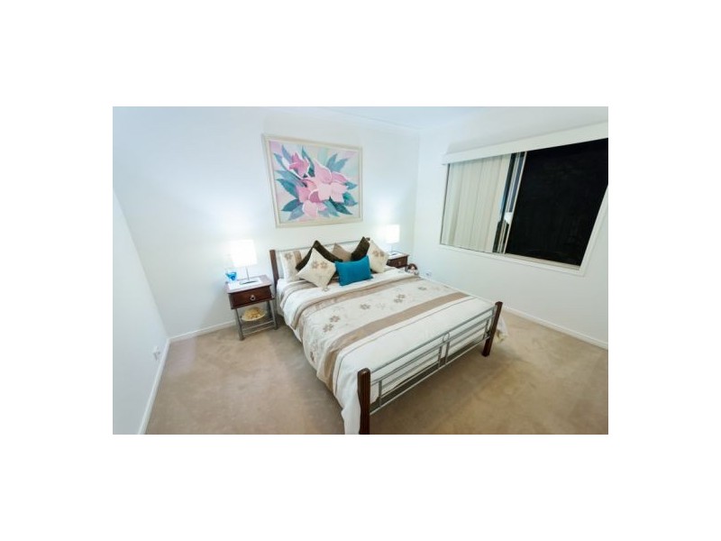 24 Seawind Road, Coomera Waters QLD 4209