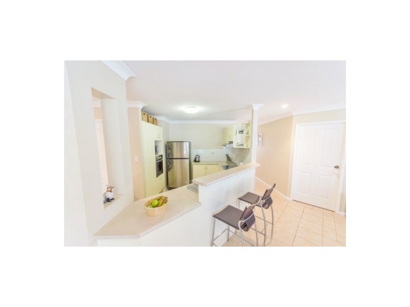 7 Dylan Street, Arundel QLD 4214