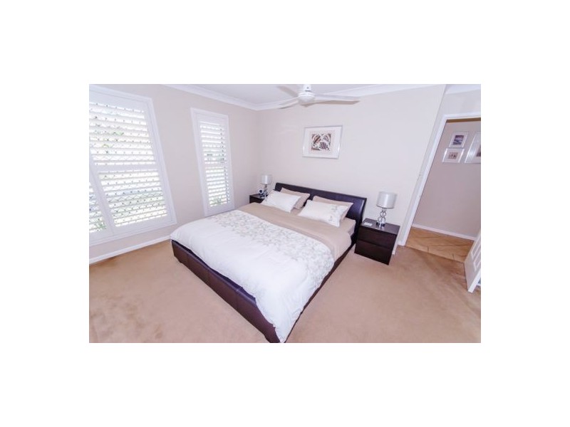 7 Dylan Street, Arundel QLD 4214