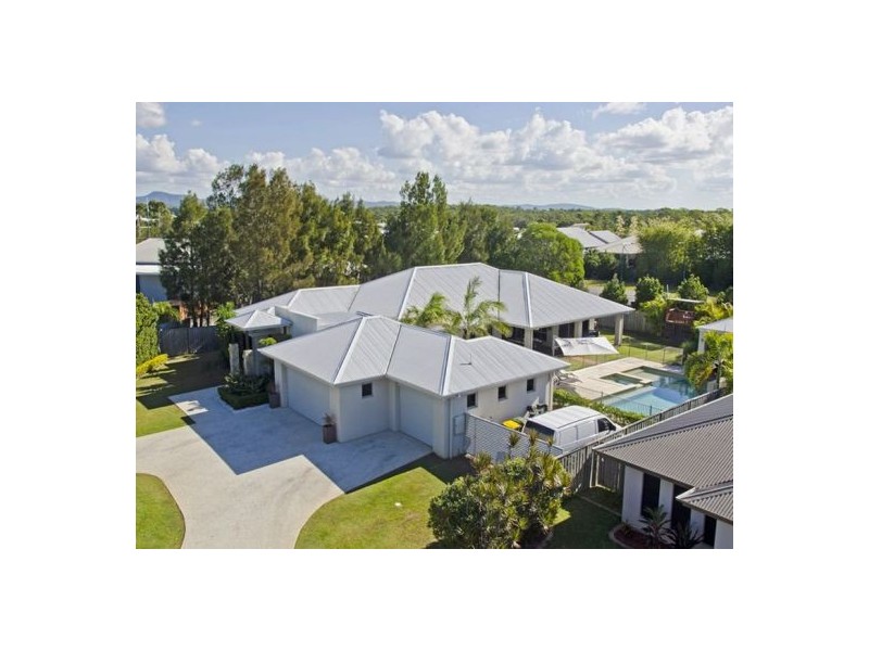 17 First Light Court, Coomera Waters QLD 4209
