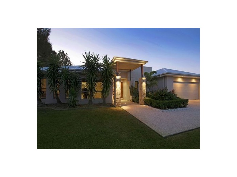 17 First Light Court, Coomera Waters QLD 4209