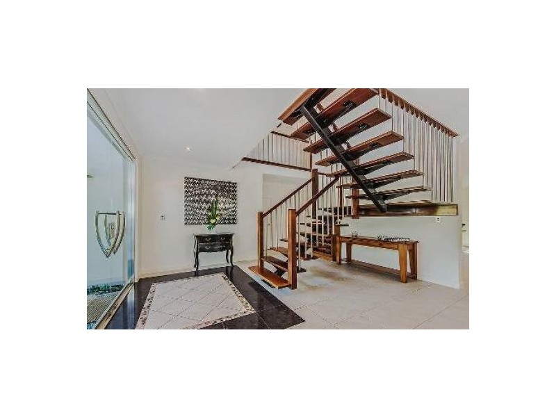 6 Nerida Lane, Coomera Waters QLD 4209