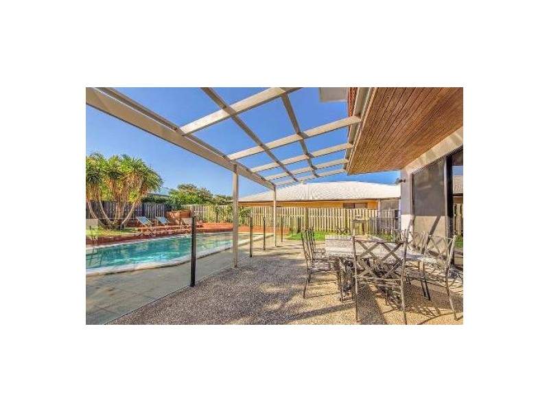 6 Nerida Lane, Coomera Waters QLD 4209