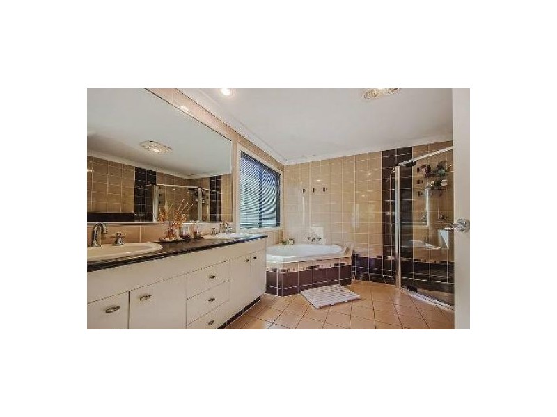 6 Nerida Lane, Coomera Waters QLD 4209