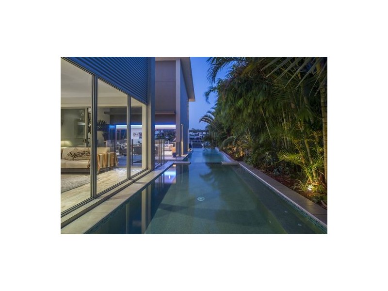 34 Buccaneer Way, Coomera Waters QLD 4209