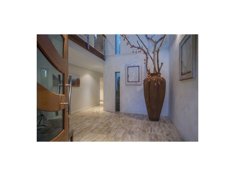 34 Buccaneer Way, Coomera Waters QLD 4209