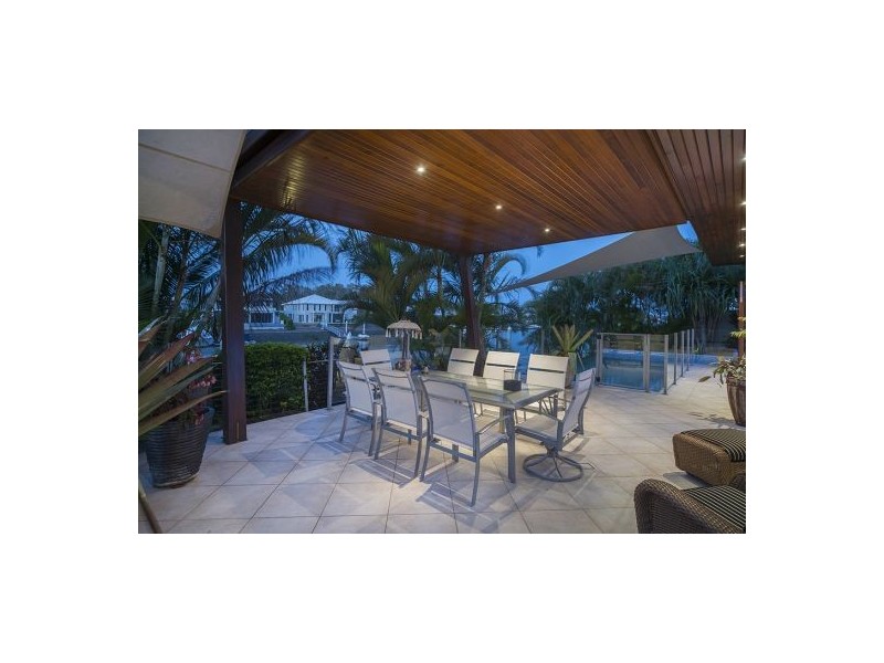 34 Buccaneer Way, Coomera Waters QLD 4209