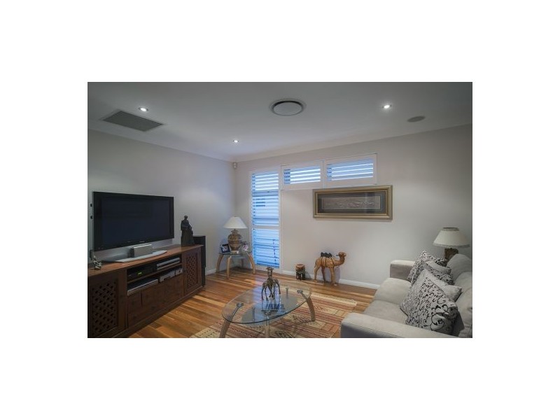 34 Buccaneer Way, Coomera Waters QLD 4209