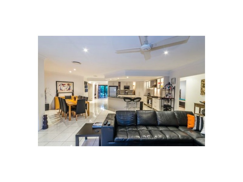 16 Zeus Circuit, Coomera Waters QLD 4209