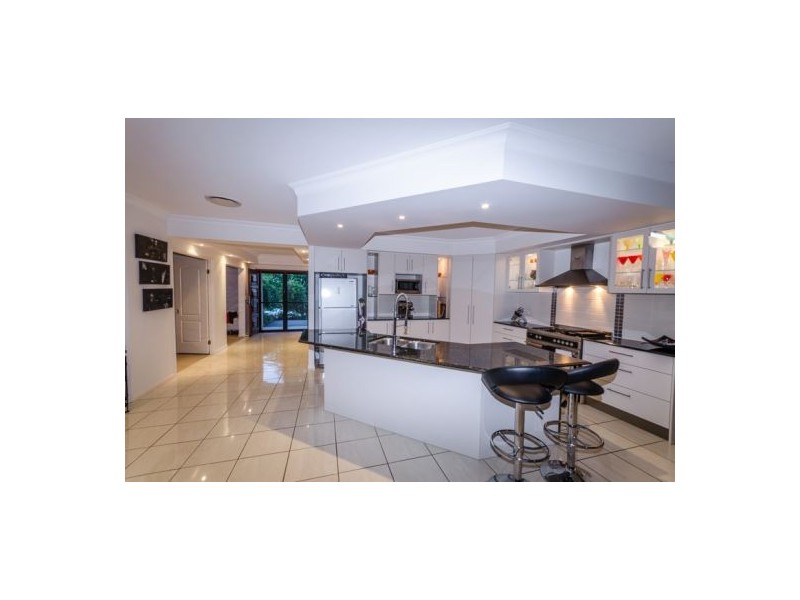 16 Zeus Circuit, Coomera Waters QLD 4209