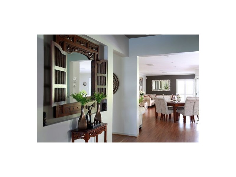 2 Cabriolet Court, Upper Coomera QLD 4209