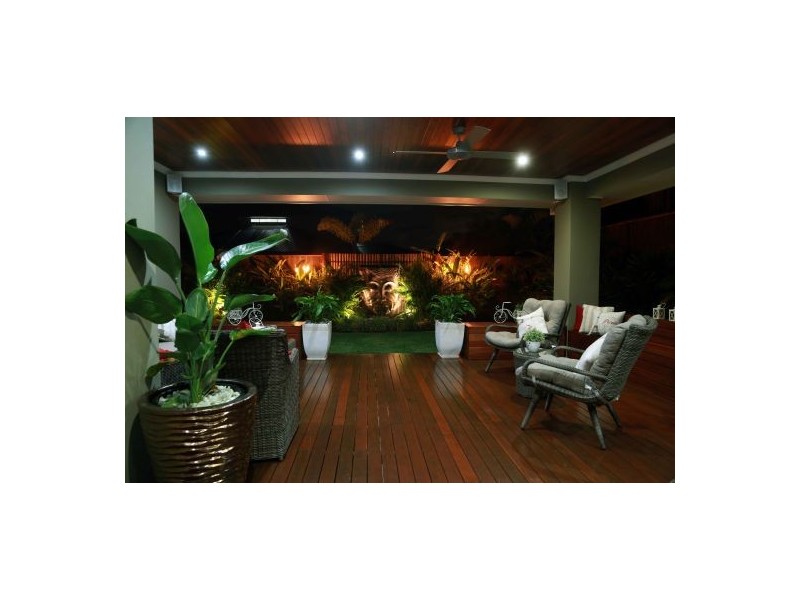 2 Cabriolet Court, Upper Coomera QLD 4209