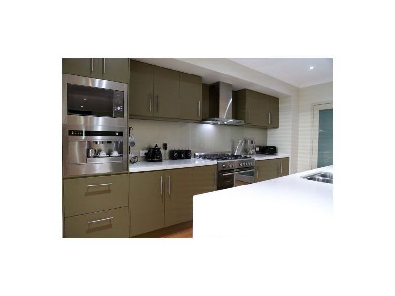 2 Cabriolet Court, Upper Coomera QLD 4209