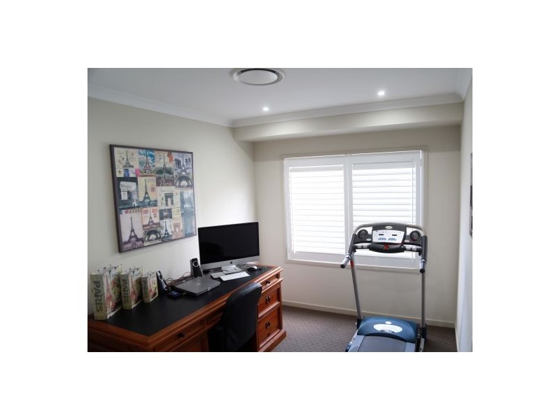 2 Cabriolet Court, Upper Coomera QLD 4209