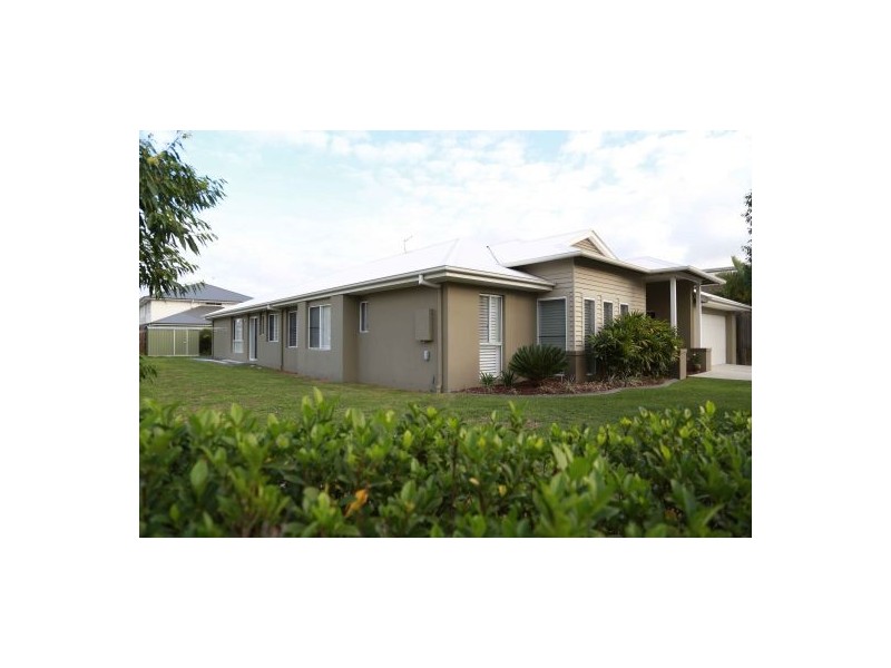 2 Cabriolet Court, Upper Coomera QLD 4209