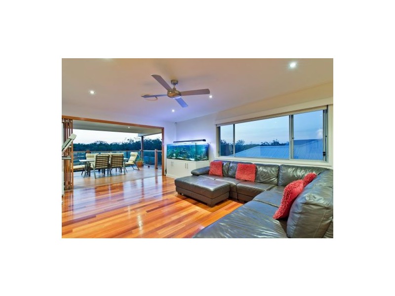 10 Berrimilla Lane, Coomera Waters QLD 4209