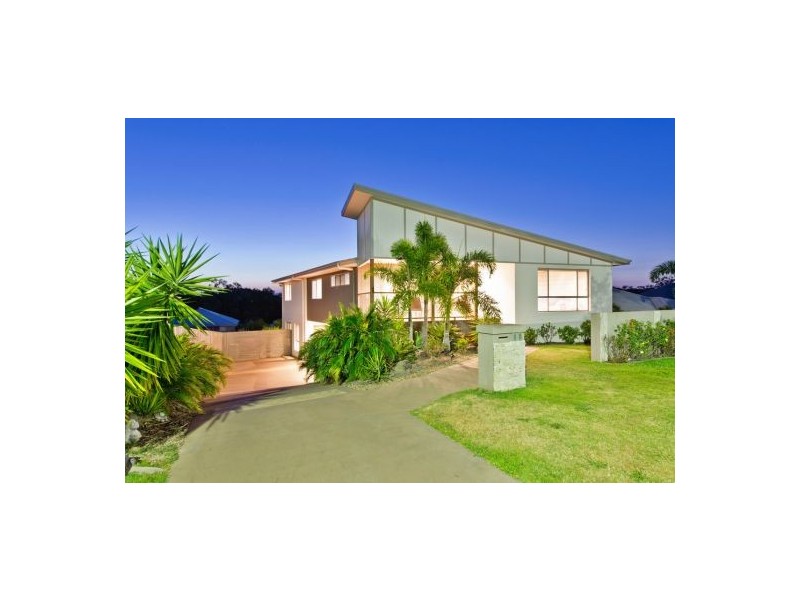 10 Berrimilla Lane, Coomera Waters QLD 4209