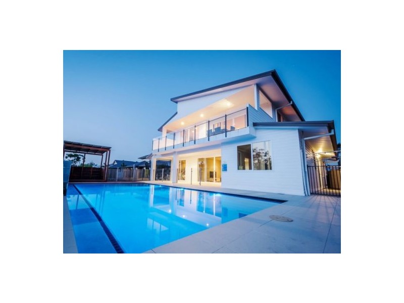 14 Berrimilla Lane, Coomera Waters QLD 4209