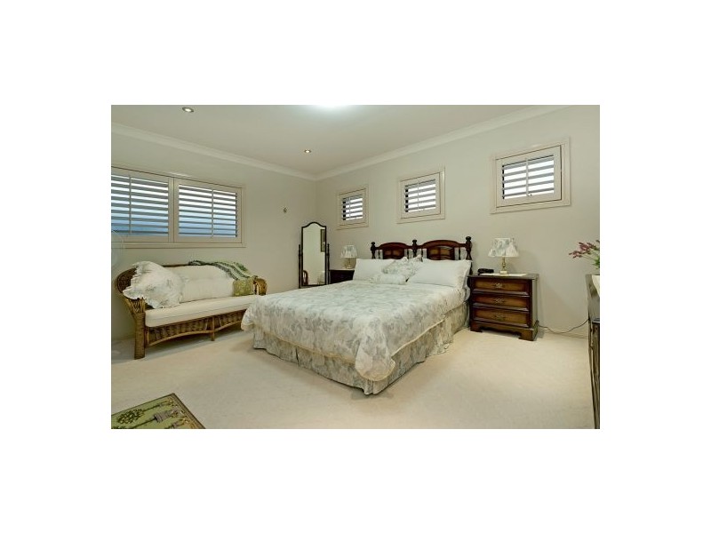 11 Westward Way, Coomera Waters QLD 4209