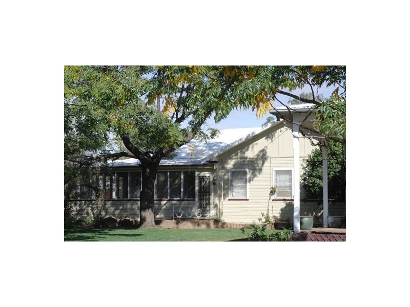 “WANDELLA”, Lightning Ridge NSW 2834
