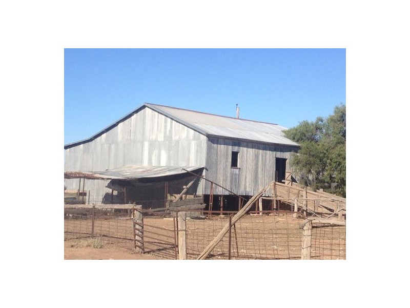 Errington Come By Chance Via, Walgett NSW 2832