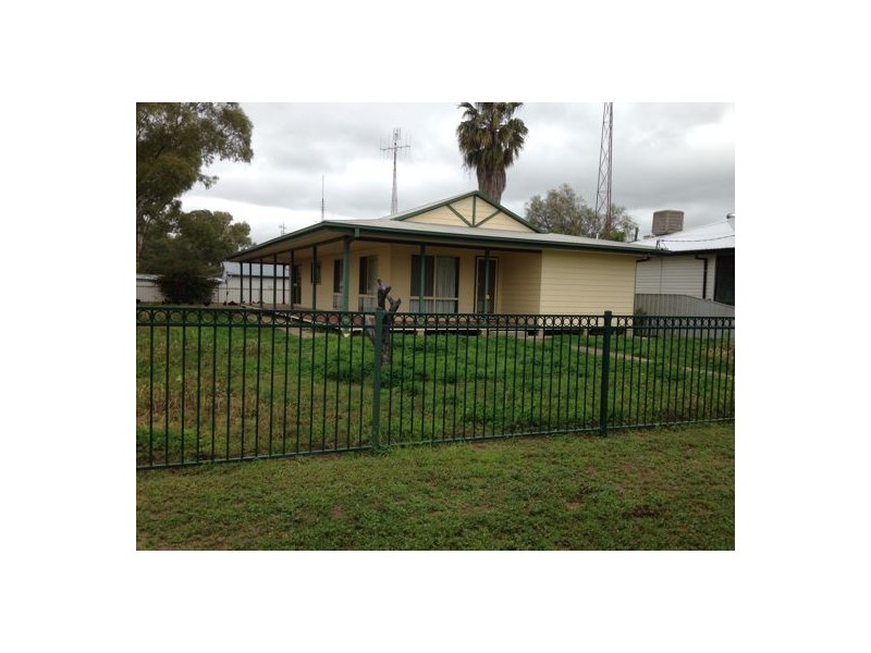 1 Gilbert Street, Walgett NSW 2832