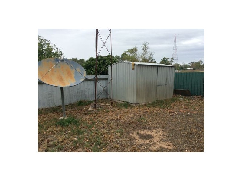 22 Vaughan Place, Walgett NSW 2832