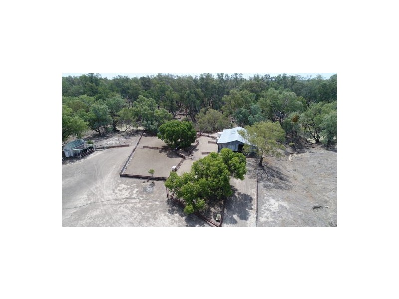 “Glenrow”, Walgett NSW 2832