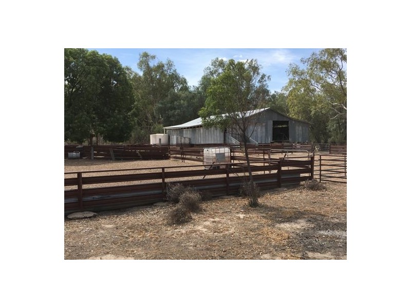 “Glenrow”, Walgett NSW 2832