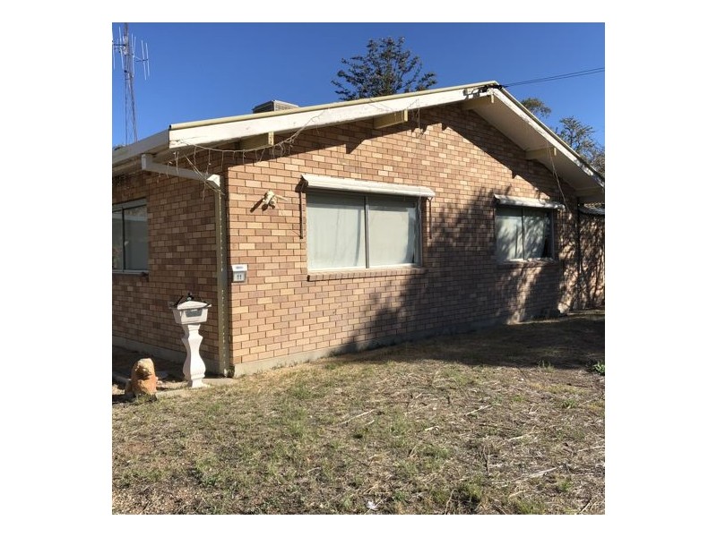 11 Warrena Street, Walgett NSW 2832