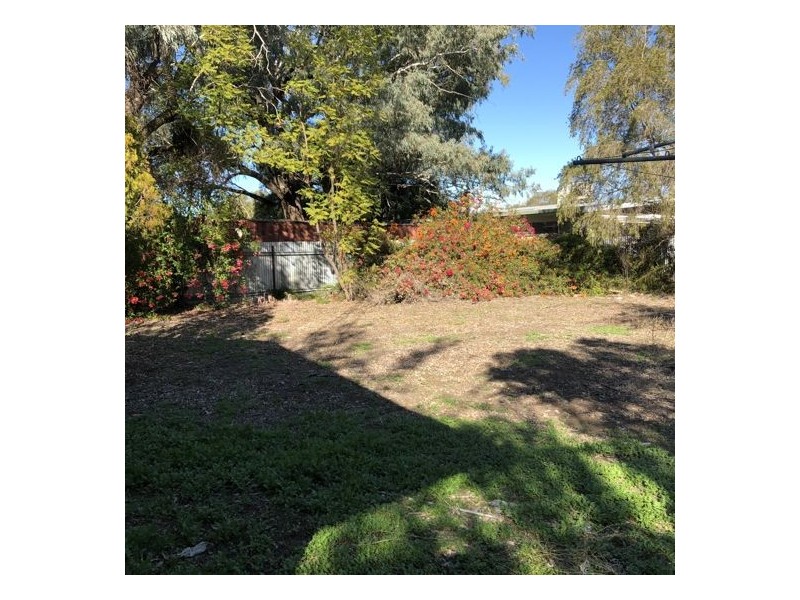 11 Warrena Street, Walgett NSW 2832