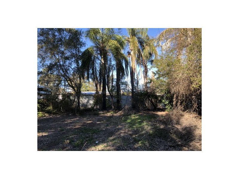 11 Warrena Street, Walgett NSW 2832