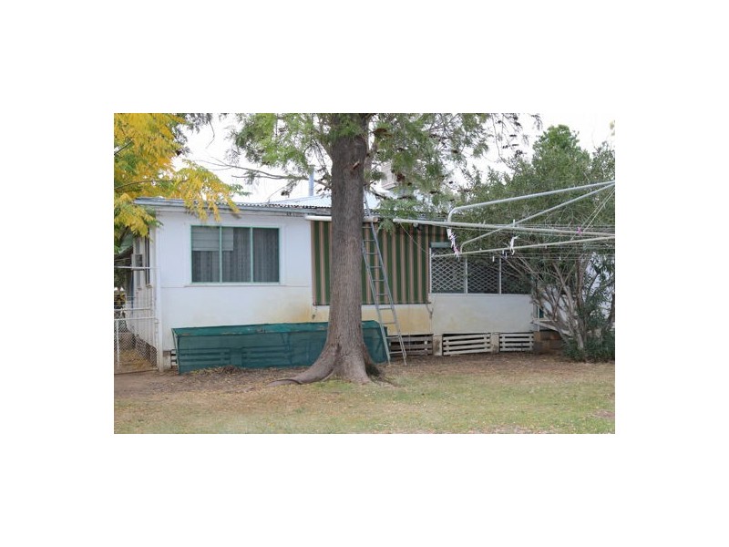 45 Dewhurst St, Walgett NSW 2832
