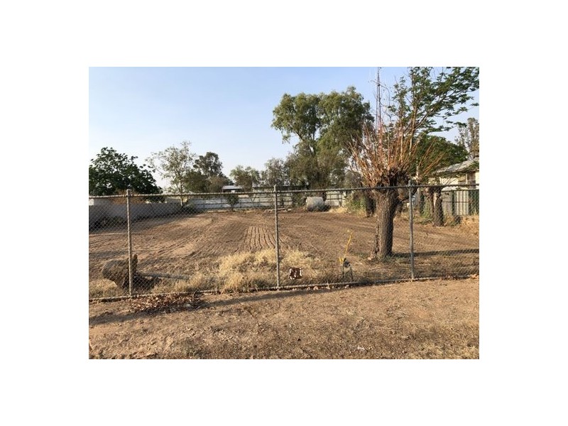 28 Warrena Street, Walgett NSW 2832
