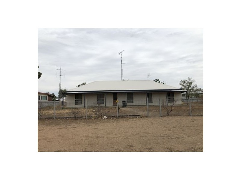 36 Warrena Street, Walgett NSW 2832