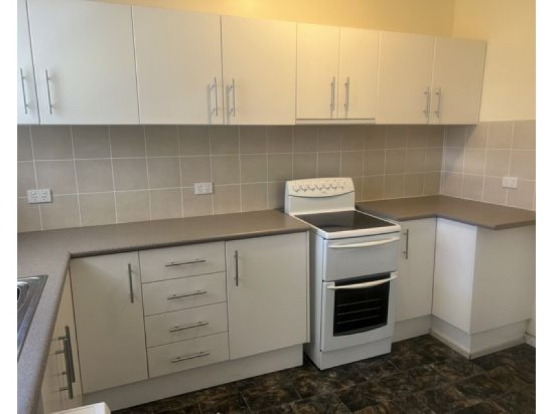 11 Cedar Street, Walgett NSW 2832