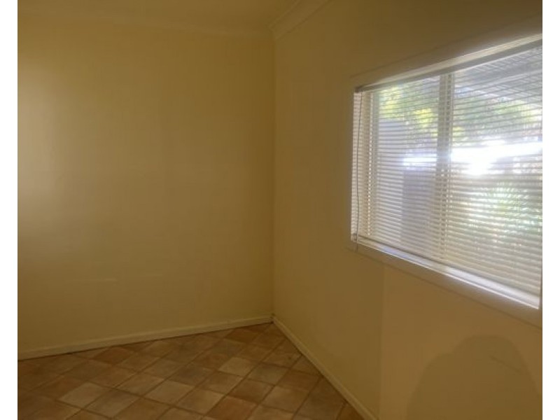 11 Cedar Street, Walgett NSW 2832