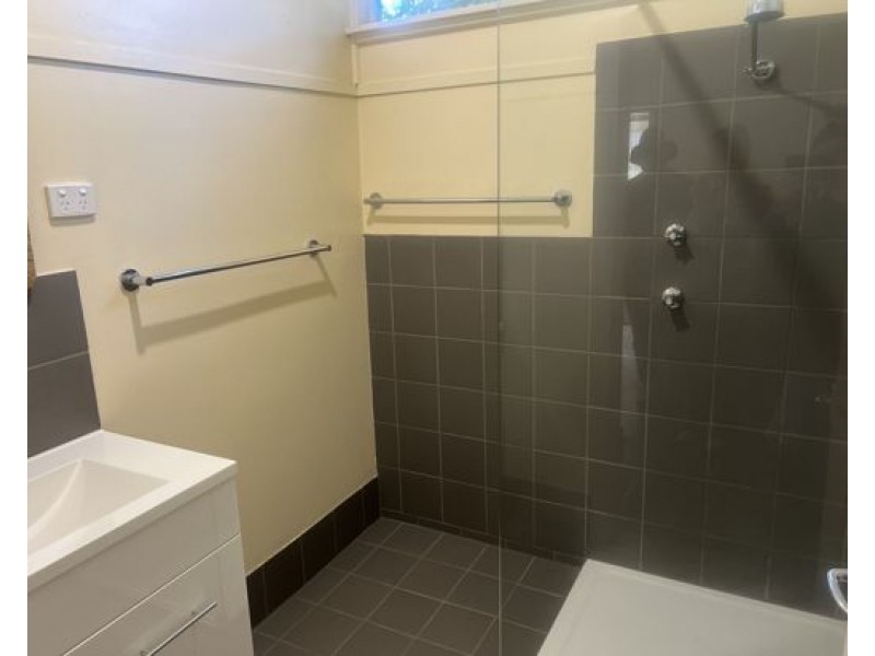 11 Cedar Street, Walgett NSW 2832