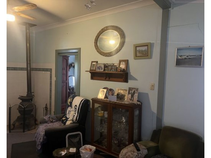 8 Peel Street, Walgett NSW 2832