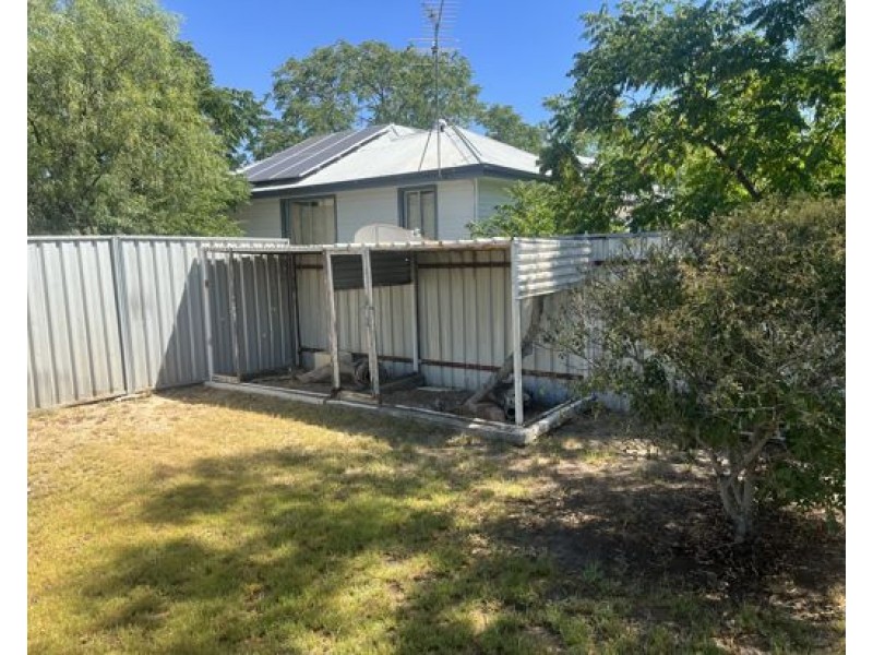 8 Peel Street, Walgett NSW 2832