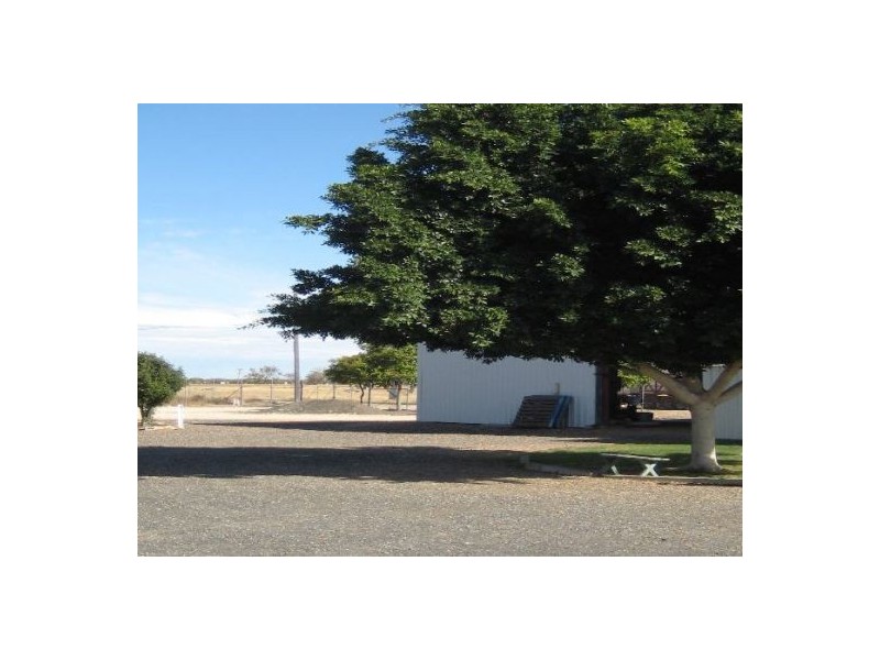 5 Hope, Walgett NSW 2832