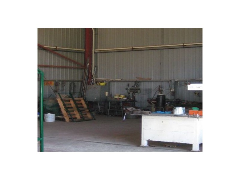 5 Hope, Walgett NSW 2832