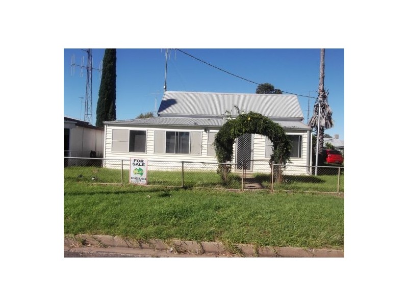 83 Arthur, Walgett NSW 2832