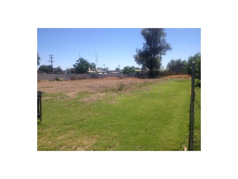 20 Pitt Street, Walgett NSW 2832
